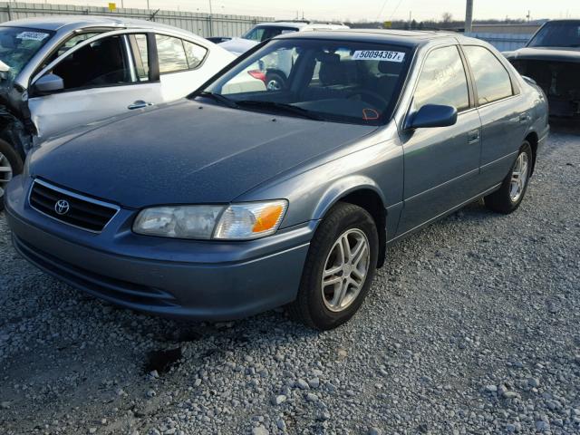 4T1BG22K91U763249 - 2001 TOYOTA CAMRY CE BLUE photo 2