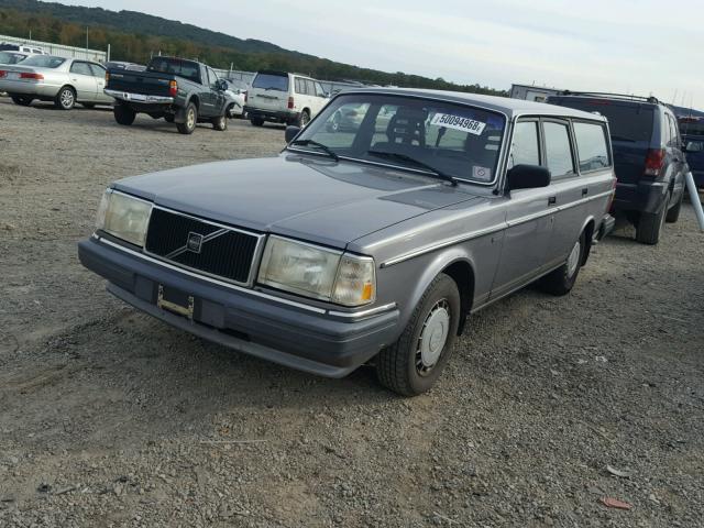 YV1AX8859J1788121 - 1988 VOLVO 245 DL GRAY photo 2