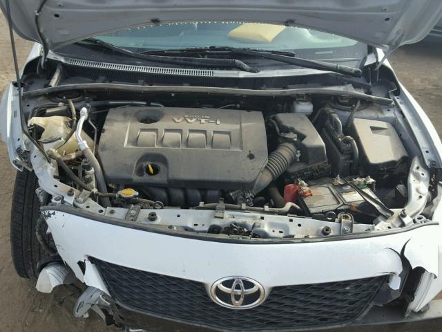 2T1BU4EE0AC465393 - 2010 TOYOTA COROLLA BA SILVER photo 7