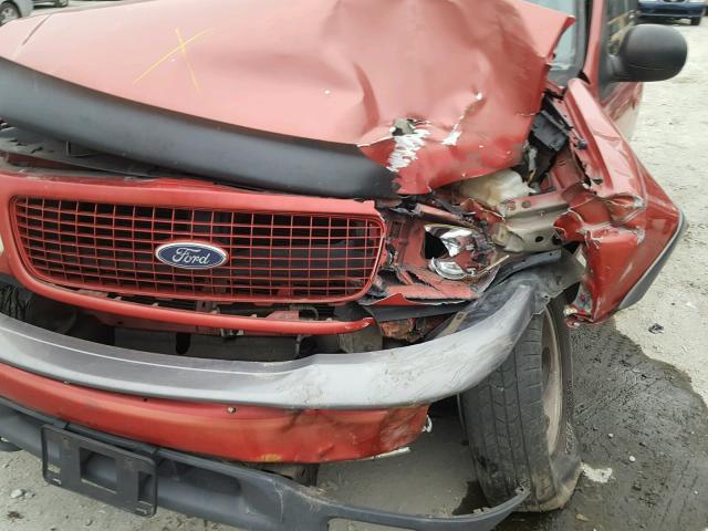 1FMRU1667YLB93427 - 2000 FORD EXPEDITION RED photo 9