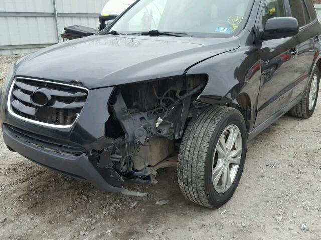 5XYZHDAG2BG047420 - 2011 HYUNDAI SANTA FE S BLACK photo 9