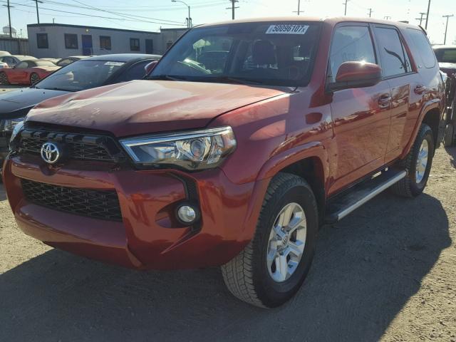 JTEZU5JR7G5147625 - 2016 TOYOTA 4RUNNER SR RED photo 2