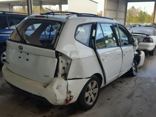 KNAFG525377088861 - 2007 KIA RONDO BASE WHITE photo 4