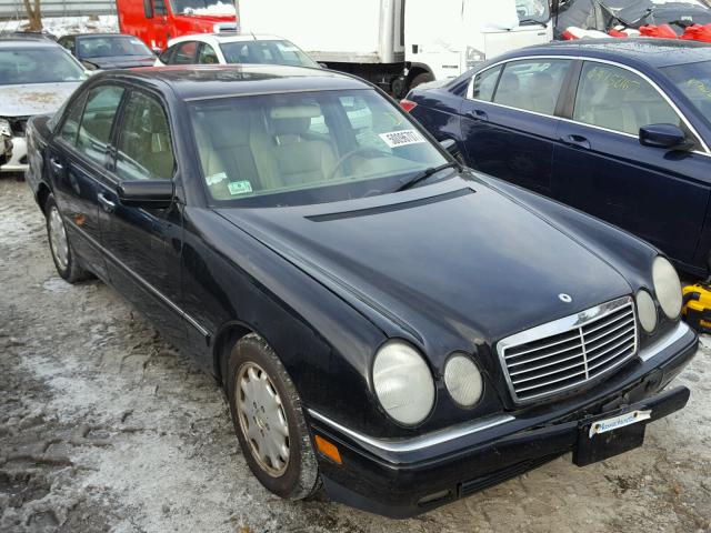 WDBJF65F1WA532376 - 1998 MERCEDES-BENZ E 320 BLACK photo 9