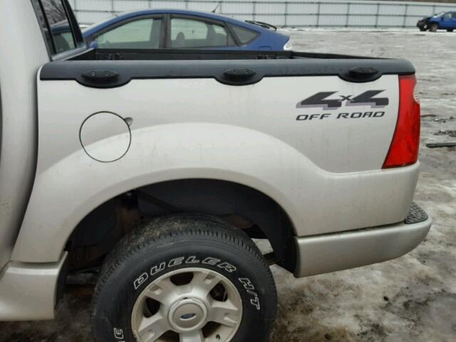 1FMZU77K04UA70815 - 2004 FORD EXPLORER S SILVER photo 10