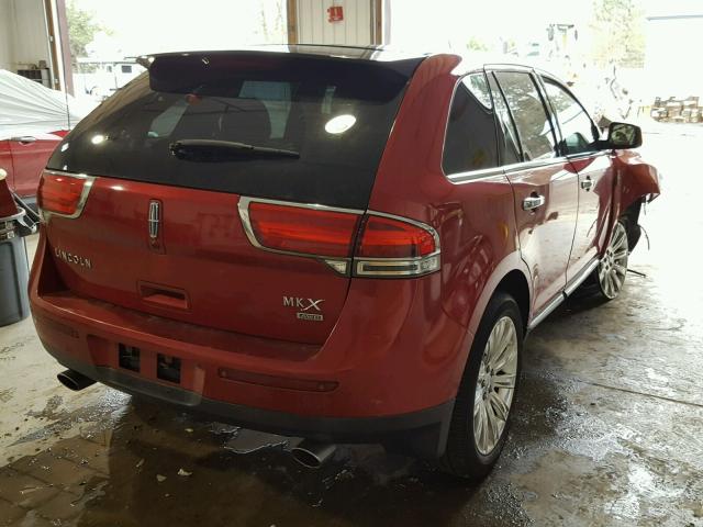 2LMDJ8JK6BBJ09951 - 2011 LINCOLN MKX RED photo 4