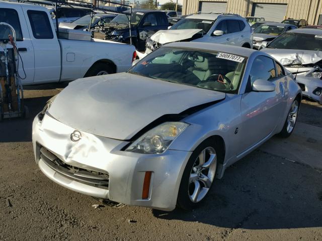 JN1BZ34E07M551430 - 2007 NISSAN 350Z COUPE SILVER photo 2