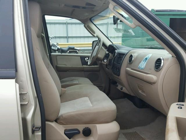 1FMRU15W14LA00040 - 2004 FORD EXPEDITION GOLD photo 5