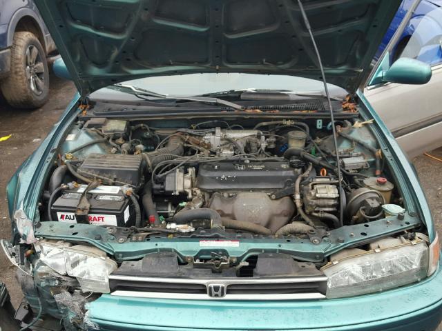 1HGCB7650PA138369 - 1993 HONDA ACCORD LX GREEN photo 7