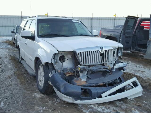 5LMFU28596LJ26108 - 2006 LINCOLN NAVIGATOR WHITE photo 1