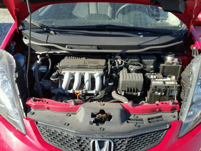 JHMGE8G38CC033117 - 2012 HONDA FIT RED photo 7