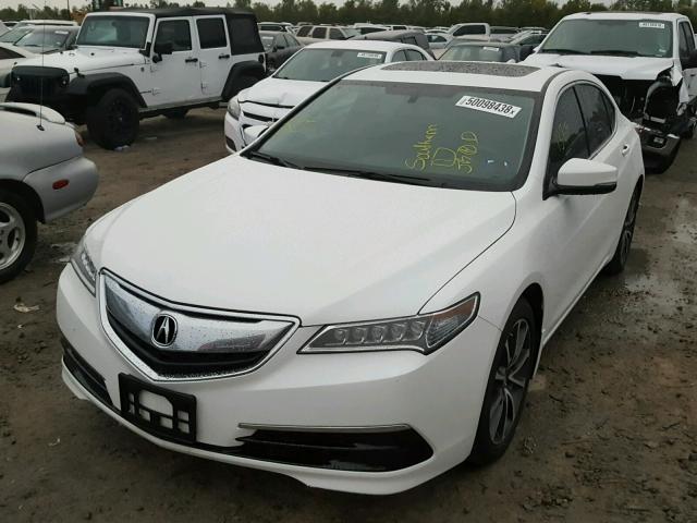 19UUB1F33HA007938 - 2017 ACURA TLX WHITE photo 2