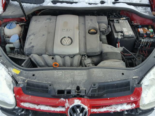 WVWBR71K27W107016 - 2007 VOLKSWAGEN RABBIT RED photo 7