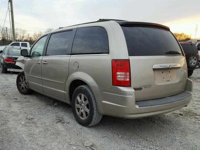 2A8HR54P78R609920 - 2008 CHRYSLER TOWN & COU GOLD photo 3