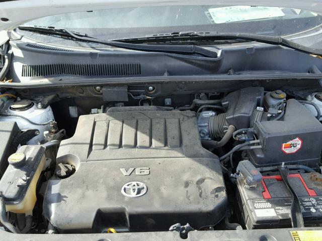 JTMBK33V676021048 - 2007 TOYOTA RAV4 WHITE photo 7