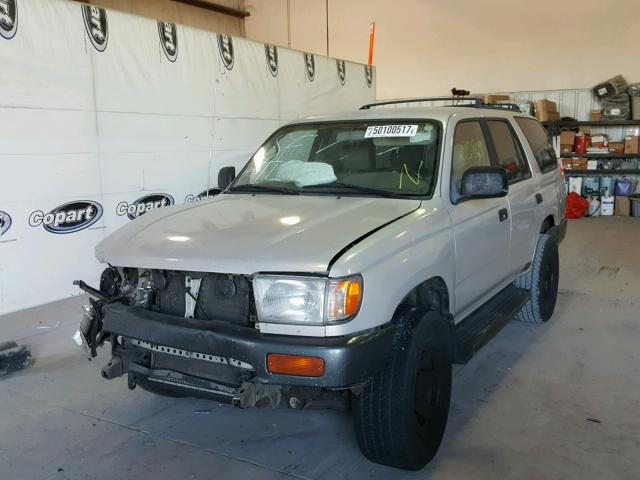 JT3GM84R7W0023721 - 1998 TOYOTA 4RUNNER GRAY photo 2