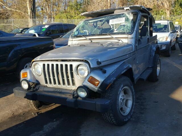 1J4FA49S02P701080 - 2002 JEEP WRANGLER / SILVER photo 2