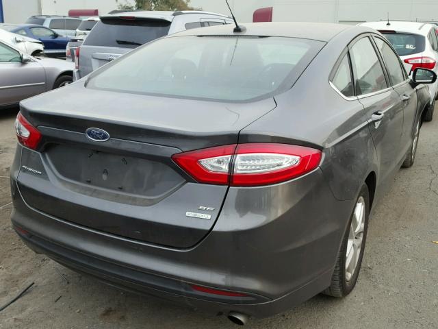 3FA6P0HD4GR316028 - 2016 FORD FUSION SE GRAY photo 4