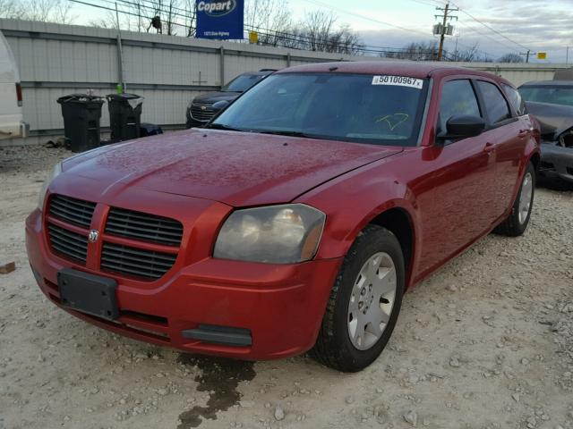 2D4FV47T87H791437 - 2007 DODGE MAGNUM SE RED photo 2