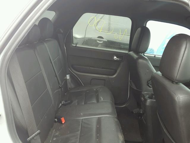 1FMCU9E79BKB61199 - 2011 FORD ESCAPE LIM SILVER photo 6