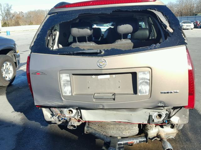 1GYEE637260203686 - 2006 CADILLAC SRX TAN photo 9