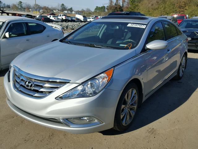 5NPEC4ABXCH423731 - 2012 HYUNDAI SONATA SE GRAY photo 2