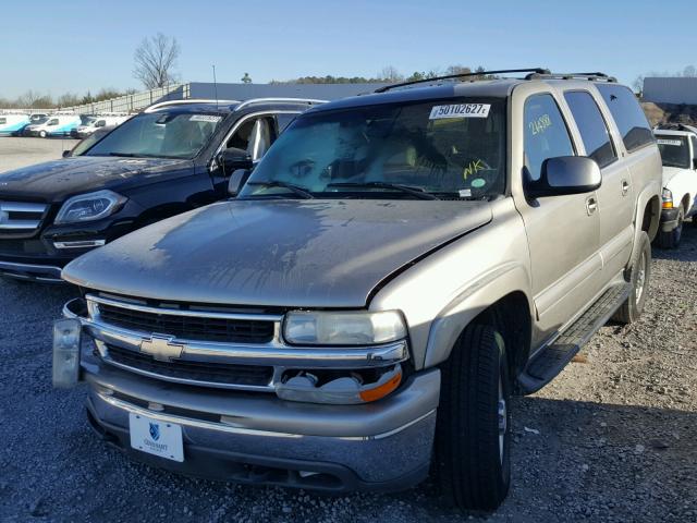 3GNGC26U61G150985 - 2001 CHEVROLET SUBURBAN C BEIGE photo 2