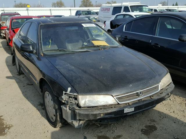 1HGCD5531VA031682 - 1997 HONDA ACCORD LX BLACK photo 1