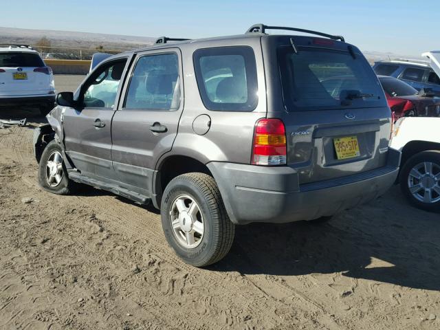 1FMYU02134KA25218 - 2004 FORD ESCAPE XLS GRAY photo 3