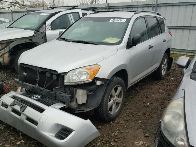 JTMBF33V59D012795 - 2009 TOYOTA RAV4 SILVER photo 2