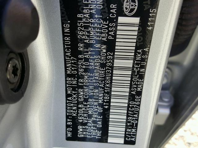 4T1BF1FK6HU379592 - 2017 TOYOTA CAMRY LE ვერცხლისფერი ფოტო 10