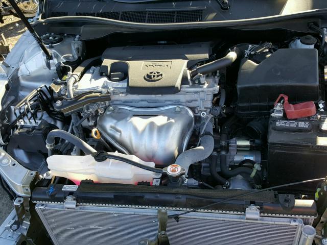 4T1BF1FK6HU379592 - 2017 TOYOTA CAMRY LE ვერცხლისფერი ფოტო 7