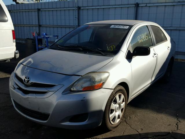 JTDBT923771133113 - 2007 TOYOTA YARIS SILVER photo 2