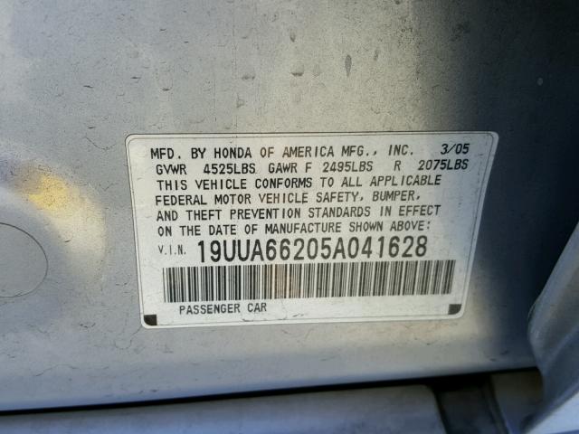 19UUA66205A041628 - 2005 ACURA TL SILVER photo 10