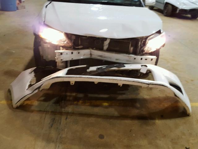 JTKJF5C77C3042430 - 2012 TOYOTA SCION TC 白色 照片 9