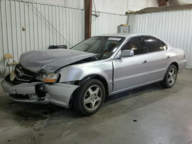 19UUA56693A062438 - 2003 ACURA 3.2TL SILVER photo 2