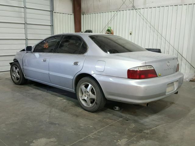 19UUA56693A062438 - 2003 ACURA 3.2TL SILVER photo 3