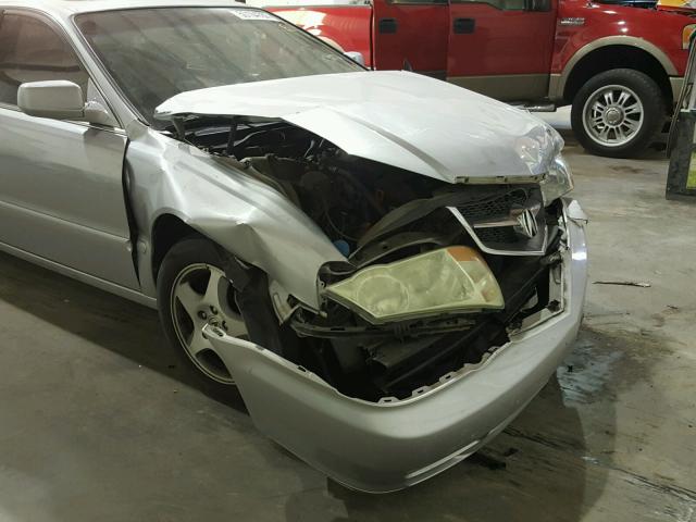 19UUA56693A062438 - 2003 ACURA 3.2TL SILVER photo 9