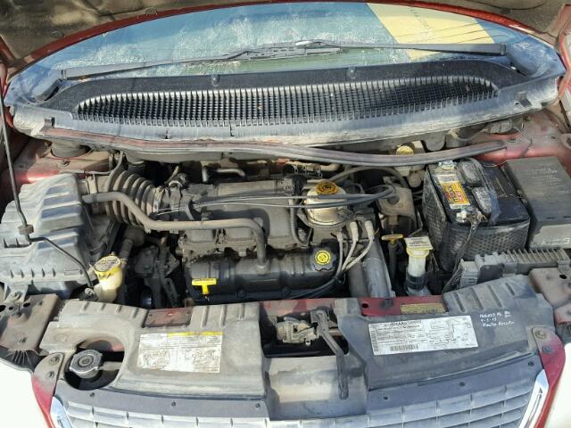 2C4GP44362R595418 - 2002 CHRYSLER TOWN & COU RED photo 7