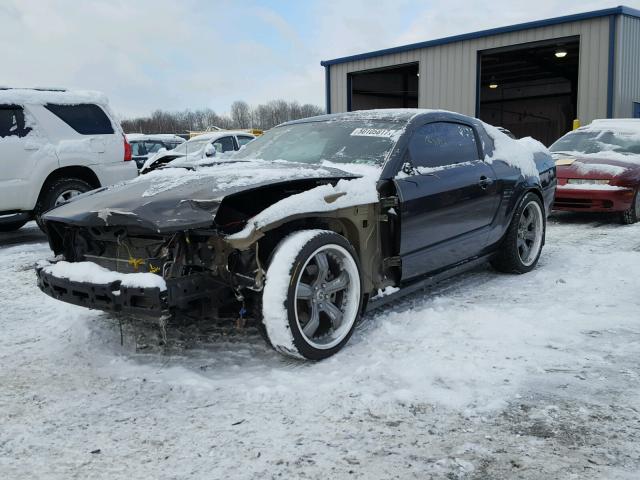 1ZVHT82H675228669 - 2007 FORD MUSTANG GT GRAY photo 2