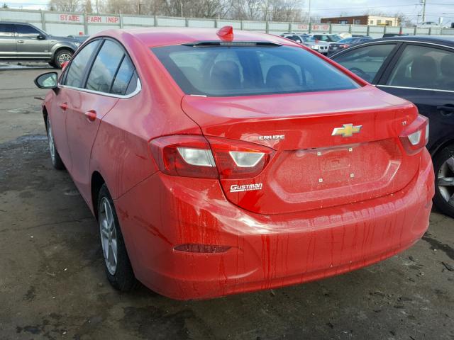 1G1BE5SM3H7239304 - 2017 CHEVROLET CRUZE LT RED photo 3