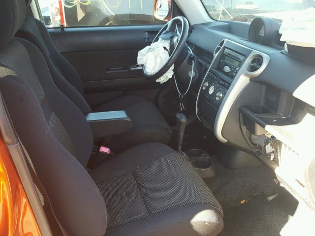 JTLKT324840162535 - 2004 TOYOTA SCION XB ნარინჯისფერი ფოტო 5