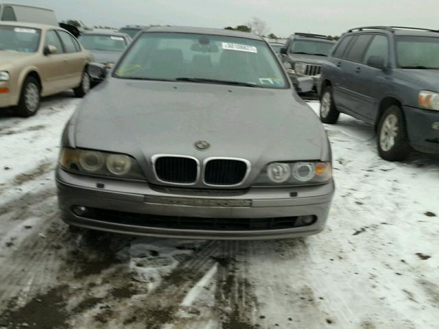 WBADT63472CK25797 - 2002 BMW 530 I AUTO GRAY photo 7