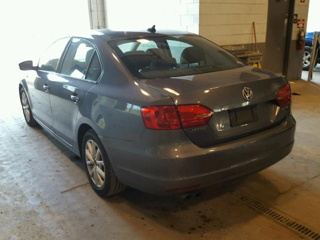 3VWBX7AJ5CM318148 - 2012 VOLKSWAGEN JETTA SE GRAY photo 3