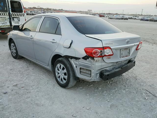 2T1BU4EE1DC071468 - 2013 TOYOTA COROLLA BA SILVER photo 3