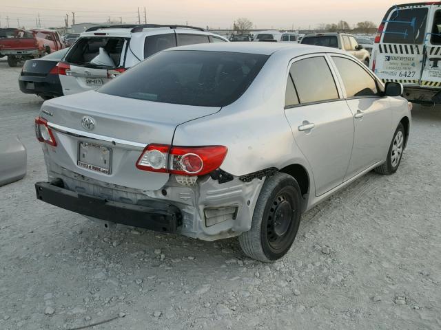 2T1BU4EE1DC071468 - 2013 TOYOTA COROLLA BA SILVER photo 4