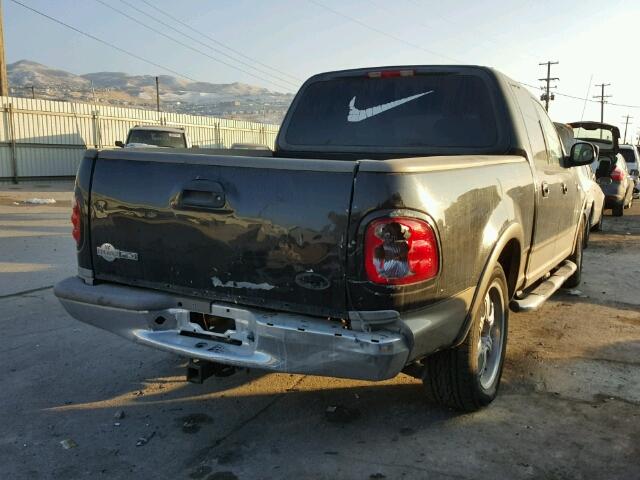 1FTRW07L23KD31158 - 2003 FORD F150 SUPER BLACK photo 4