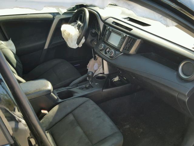 2T3ZFREV6FW162976 - 2015 TOYOTA RAV4 LE Qara foto 5