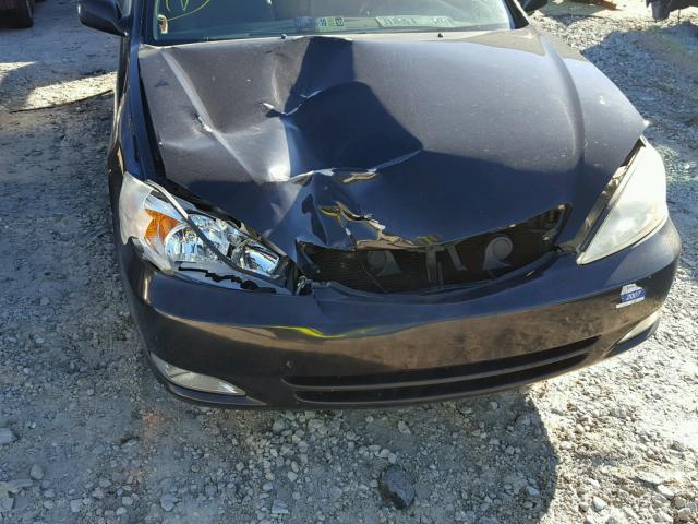 4T1BE32K33U124153 - 2003 TOYOTA CAMRY LE შავი ფოტო 9