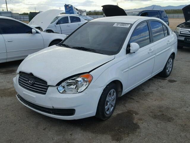 KMHCN46C89U296359 - 2009 HYUNDAI ACCENT GLS WHITE photo 2